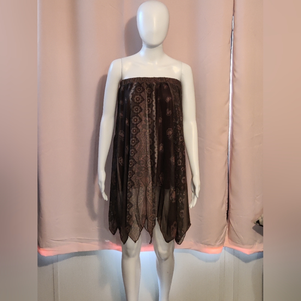 ### NWT-UPC ROMWE Asymmetrical Floral Skirt - Picture 3 of 5